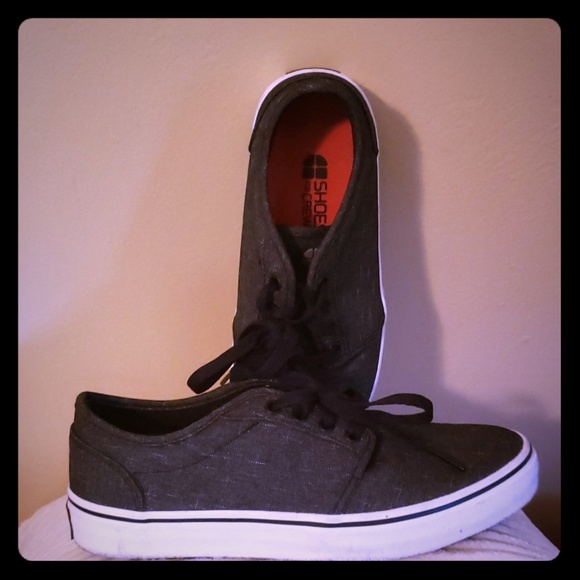 canvas slip resistant shoes